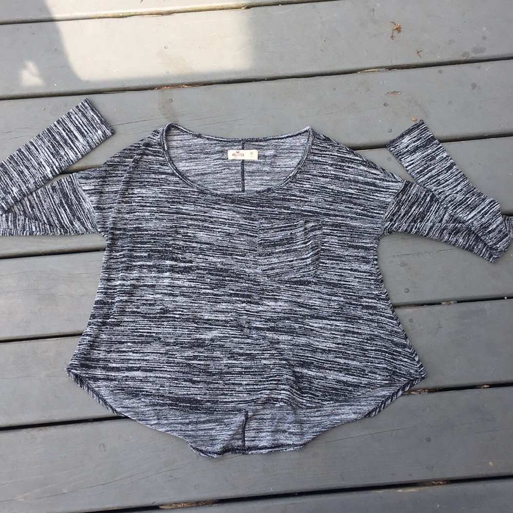 Soft marled Grey hollister shirt!